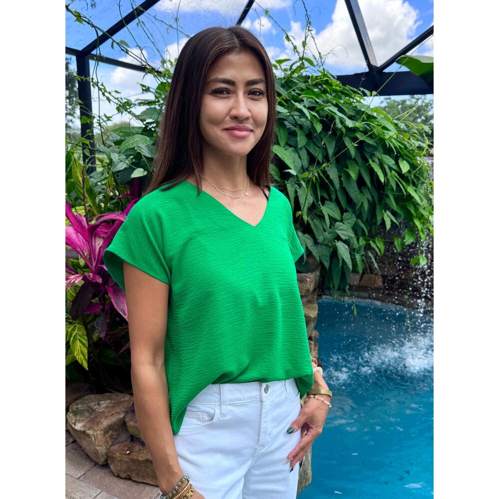 Eesome V-Neck Green Blouse NWT